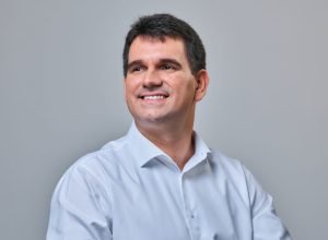 Marcelo Gouveia lança campanha com apoio de prefeitos e presença em 75 cidades