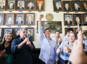 MDB reforça aliança com PSB ao apoiar João Campos em Pernambuco