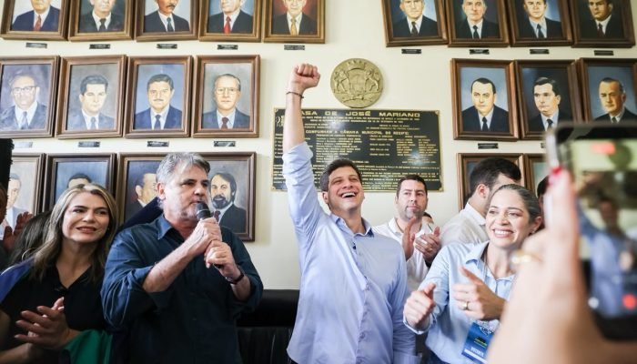 MDB reforça aliança com PSB ao apoiar João Campos em Pernambuco
