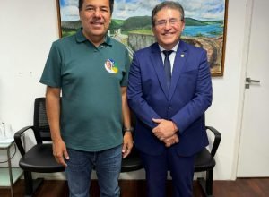 Mendonça Filho amplia apoio político no Sertão com adesão de Luciano Duque