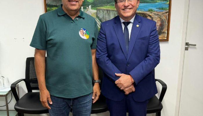 Mendonça Filho amplia apoio político no Sertão com adesão de Luciano Duque