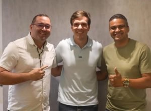 Miguel Coelho fortalece alianças políticas em Gravatá visando novos investimentos