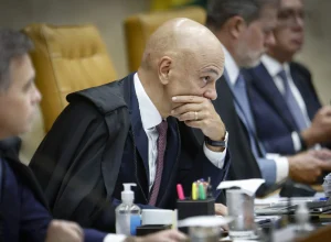 Ministro do STF editou contrato milionário entre esposa e ex-banqueiro