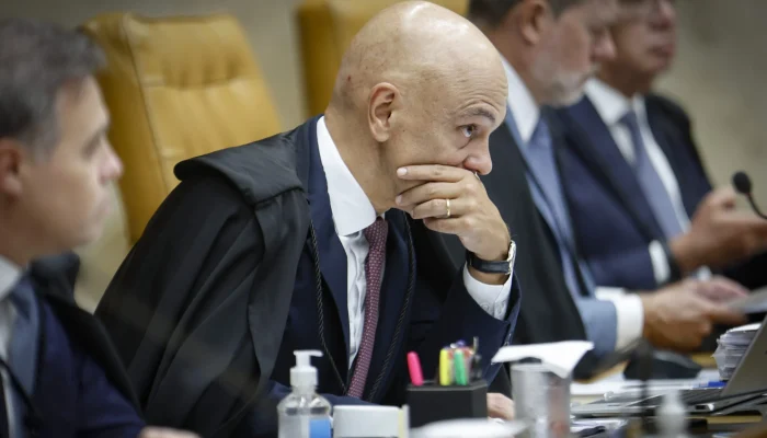 Ministro do STF editou contrato milionário entre esposa e ex-banqueiro
