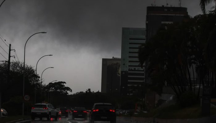 1 de 1 nevoa-neblina-df-4 - Foto: null