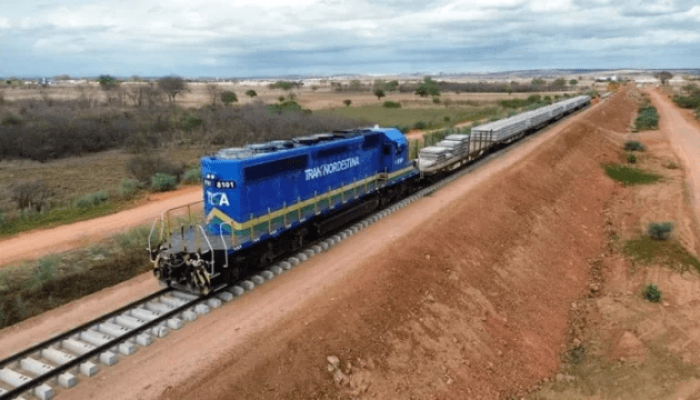 Novo traçado da Ferrovia Transnordestina busca integrar São Francisco e Araripe
