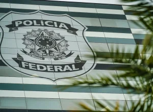 Operação da PF investiga fraudes milionárias em licitações de terraplanagem