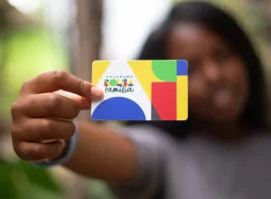 Orçamento de 2027 prevê Bolsa Família sem aumento nos valores