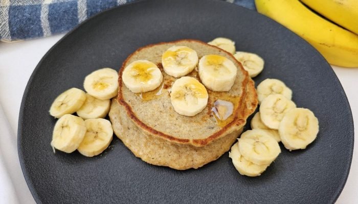 panqueca-de-banana-fit-com-aveia-rotated
