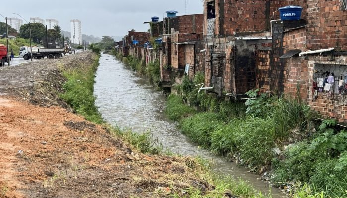 Pernambuco finaliza limpeza do Rio Beberibe com remoção de 103 mil toneladas