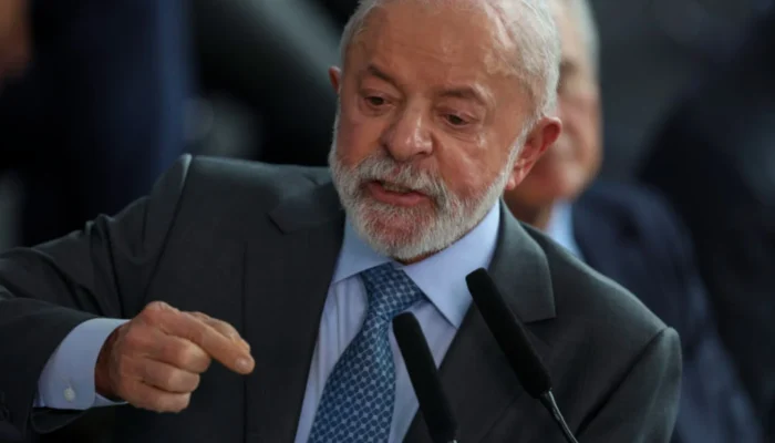 Pesquisa aponta aprovação de Lula em 44,1% e desaprovação em 53,1%