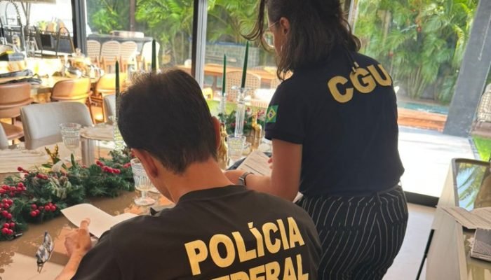 Polícia Federal e Controladoria-Geral da União cumprem mandados na operação Fake Road. Foto: ...