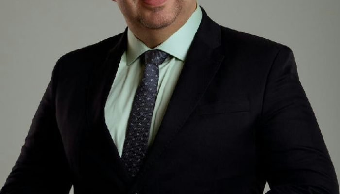 Preftv lança site e telejornal com Eliaquim Oliveira