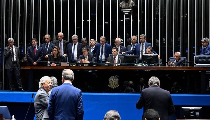 Presença feminina no Congresso atinge recorde histórico, mas igualdade ainda é distante