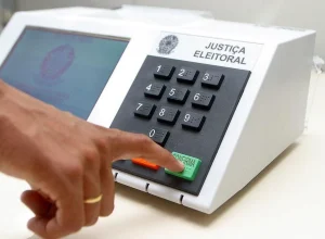 Presos provisórios poderão votar em 2026 após decisão do TSE