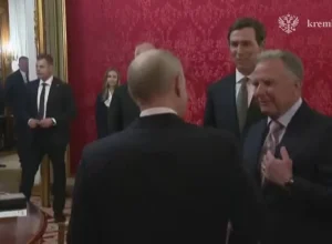 Putin e enviados de Trump discutem paz na Ucrânia em Moscou