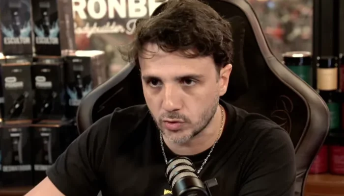 Renan Santos critica impacto do capitalismo no jantar em família