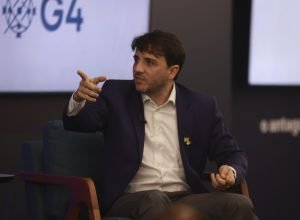 Renan Santos propõe fim da Justiça do Trabalho e critica legislação atual