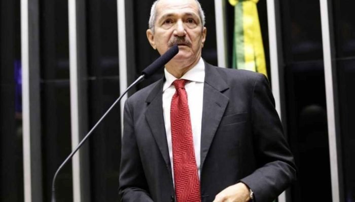 Ronaldo Caiado escolhe Aldo Rebelo para coordenar sua campanha presidencial