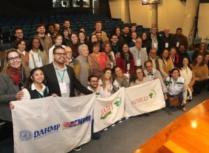 Simepe fortalece laços em congresso acadêmico e jornada científica