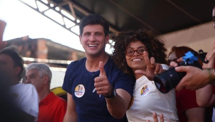 Ste Vilela inicia campanha ao lado de João Campos e Frente Popular no Recife