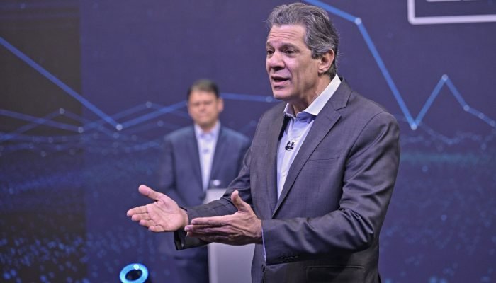 Tarcísio destaca gestão de Nunes e Haddad critica dívida de São Paulo