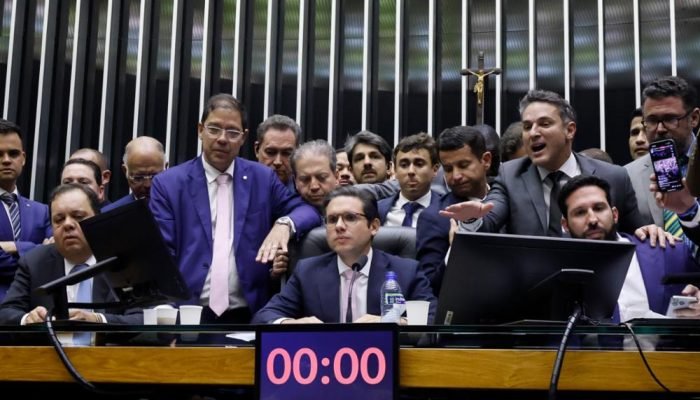 TCU aponta falhas em 82% das emendas PIX auditadas, prejuízo chega a R$ 49 milhões