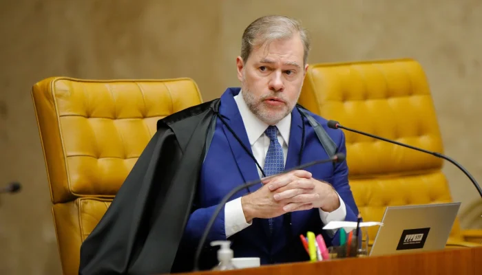 Toffoli se declara suspeito e não participa de julgamento sobre Moraes