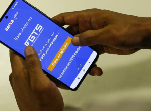 Trabalhadores acima de 70 anos podem sacar FGTS sem aposentadoria