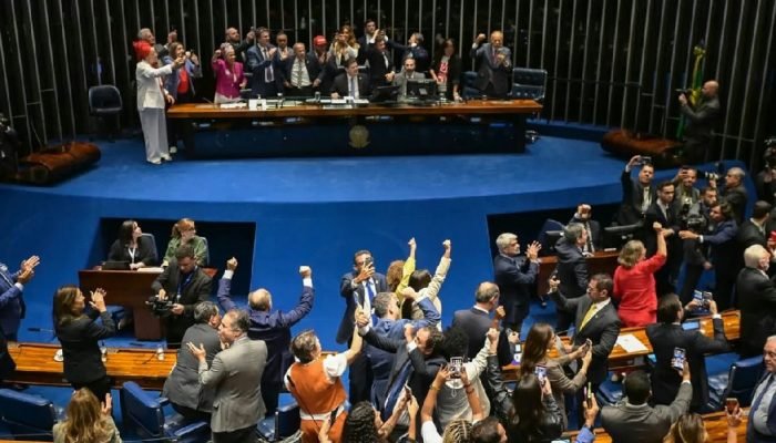 Trabalhadores poderão ter duas folgas semanais a partir de dezembro