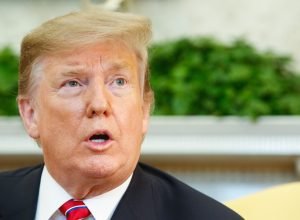 Trump critica desequilíbrio cambial com o Canadá em meio a tensões comerciais