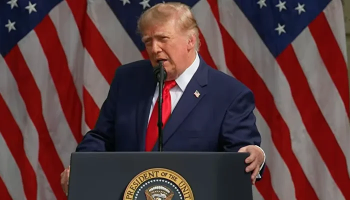 Trump sugere mudanças no Censo de 2030 para excluir imigrantes sem green card
