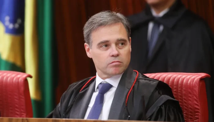 TSE questiona X sobre possível favorecimento de candidatos na aba "para Você"