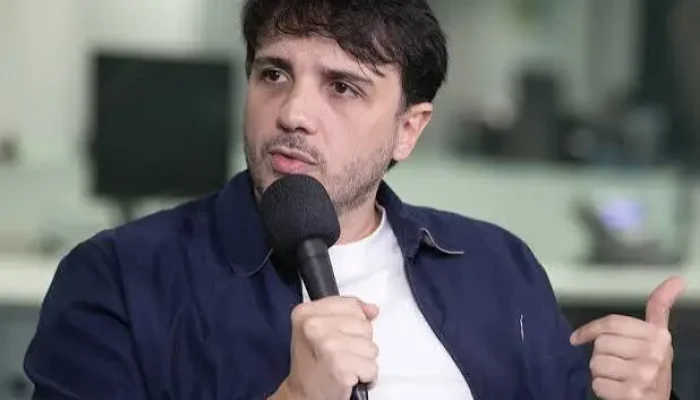 TSE suspende propaganda de Renan Santos por irregularidades