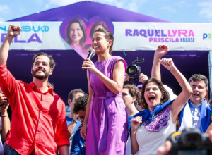 Túlio Gadêlha confirma candidatura ao Senado após rumores de desistência