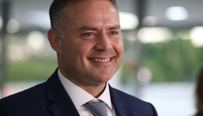 O ministro dos Transportes, Renan Filho (MDB), após encontro com o presidente Luiz Inácio Lula ...