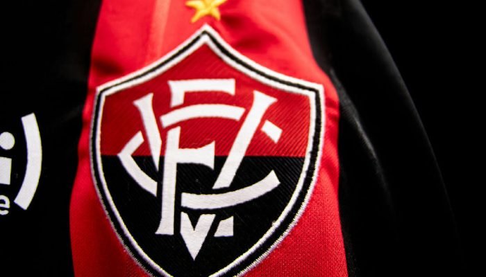 Vitória conta com retorno de Diego Tarzia para enfrentar Corinthians